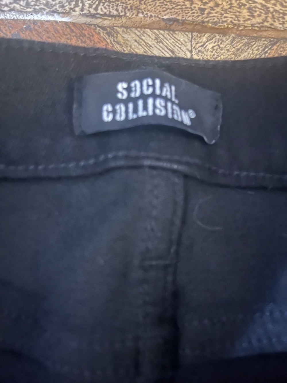 Hot Topic Black and white plaid patch Stinger jeans - Picture 5 of 5